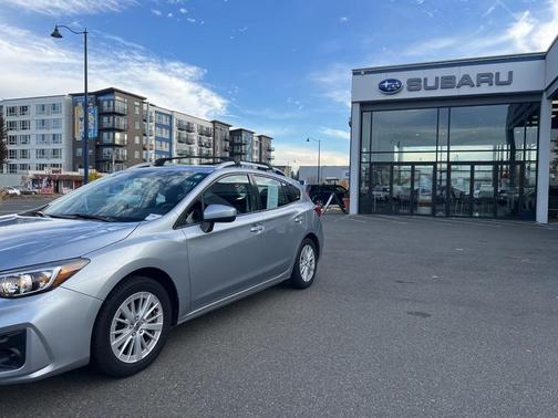 2017 Subaru Impreza 2.0i Premium