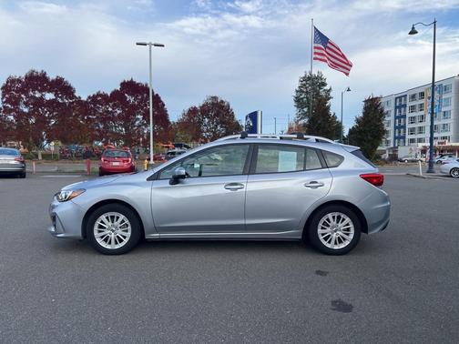2017 Subaru Impreza 2.0i Premium