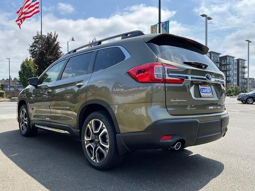 2025 Subaru Ascent Touring 7-Passenger