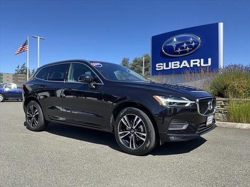 2021 Volvo XC60 T5 Momentum