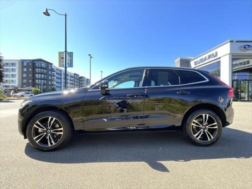 2021 Volvo XC60 T5 Momentum