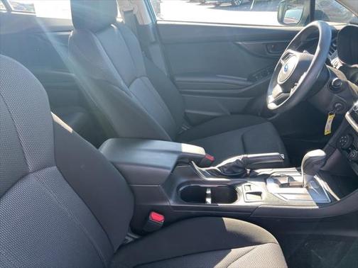 2019 Subaru Impreza 2.0i