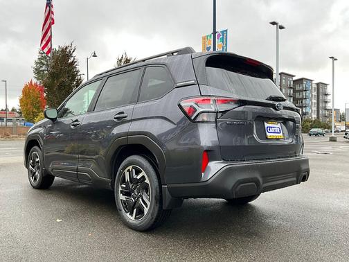 2025 Subaru Forester Hybrid Premium