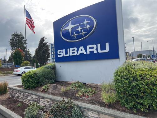 2025 Subaru Legacy Premium