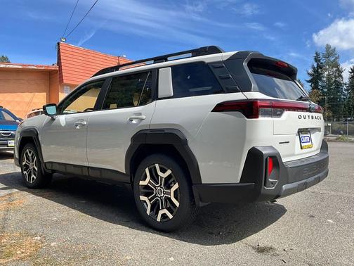 Crystal White Pearl 2026 Subaru Outback Touring XT