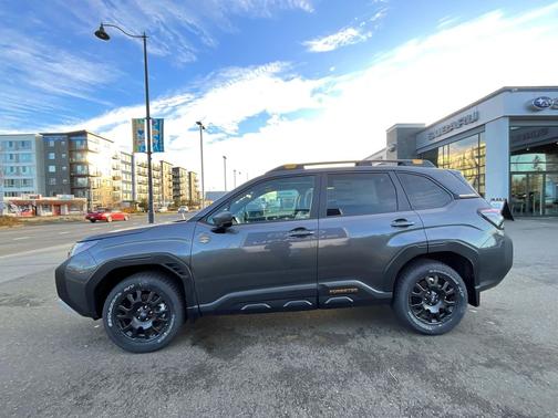 Magnetite Gray Metallic 2026 Subaru Forester Wilderness