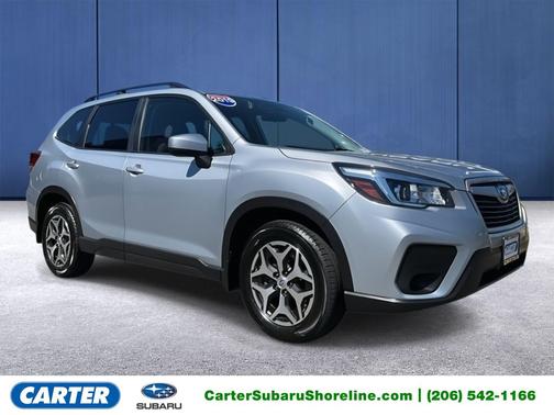 Ice Silver Metallic 2019 Subaru Forester Premium