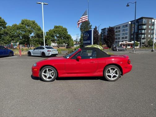 Strato Blue Mica 2003 Mazda MX-5 Miata SE