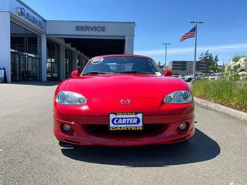 Classic Red 2003 Mazda MX-5 Miata SE