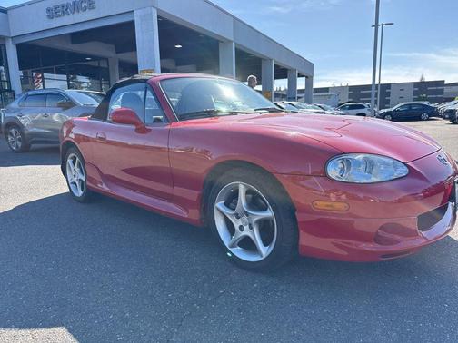 Strato Blue Mica 2003 Mazda MX-5 Miata SE