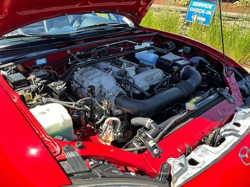 Classic Red 2003 Mazda MX-5 Miata SE