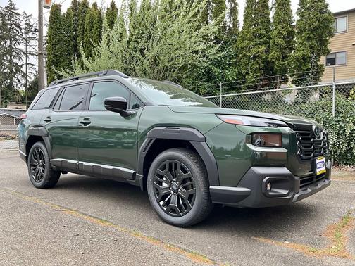 Deep Emerald Green Pearl Paint 2026 Subaru Outback Limited XT