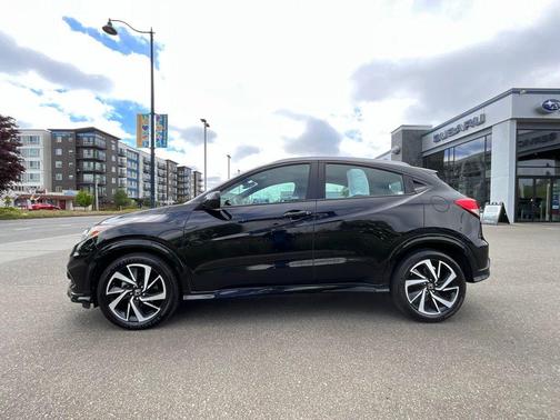 Crystal Black Pearl 2019 Honda HR-V Sport
