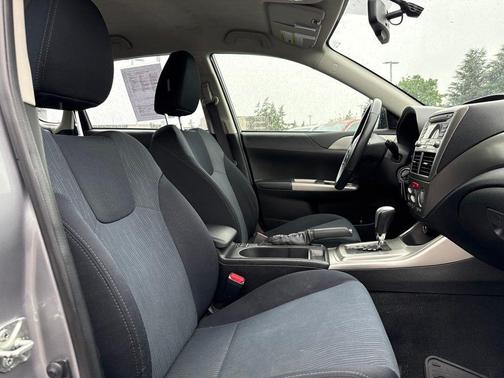 Steel Silver Metallic/Spark Silver Metallic 2010 Subaru Impreza Outback Sport