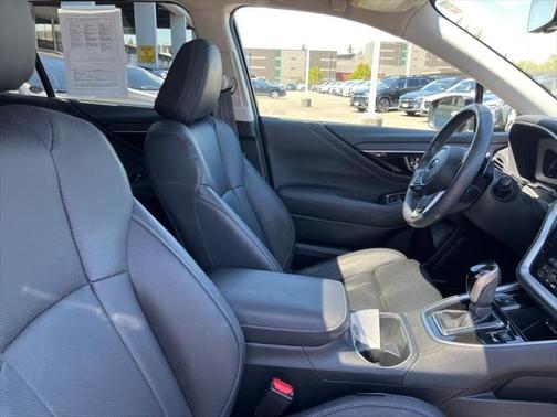 2023 Subaru Outback Touring XT