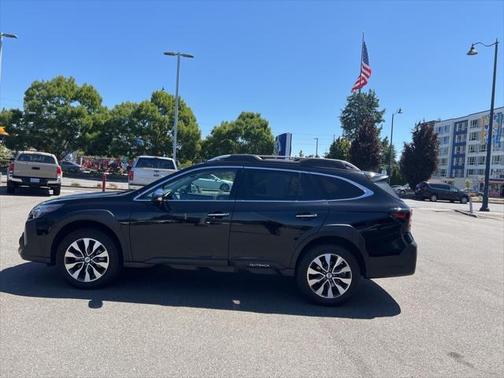 2023 Subaru Outback Touring XT