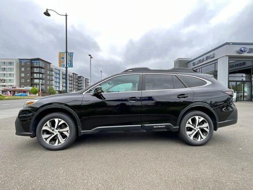 Crystal Black Silica 2020 Subaru Outback Limited