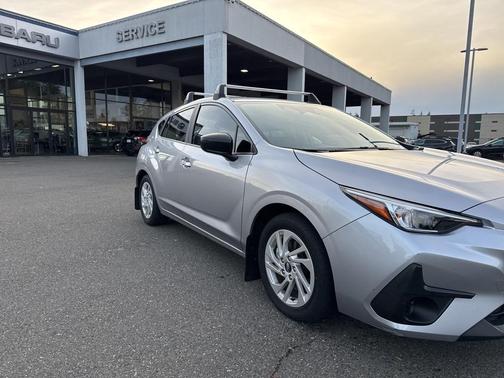 2024 Subaru Impreza Base