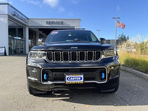 2022 Jeep Grand Cherokee 4xe Overland