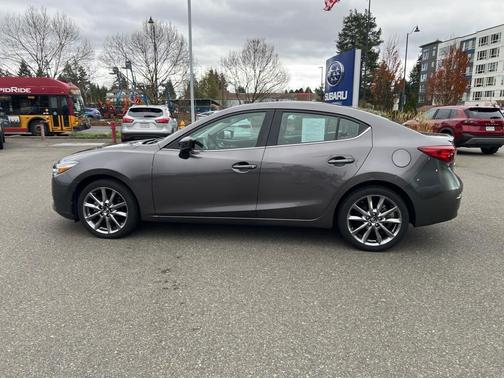 2018 Mazda Mazda3 Touring