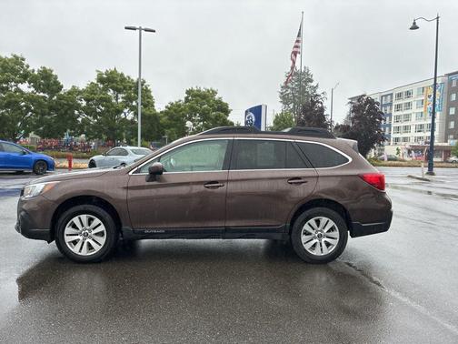 Cinnamon Brown Pearl 2019 Subaru Outback 2.5i Premium