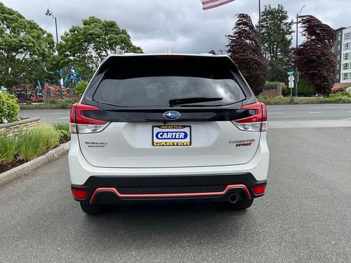 Crystal White Pearl 2022 Subaru Forester Sport