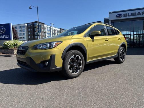 Plasma Yellow Pearl 2021 Subaru Crosstrek Premium