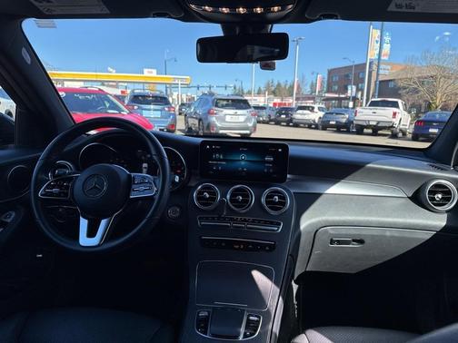 2020 Mercedes-Benz GLC 300 4MATIC