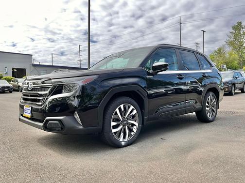 Crystal Black Silica 2026 Subaru Forester Hybrid Touring