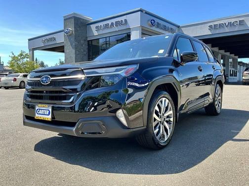 Crystal Black Silica 2025 Subaru Forester Touring
