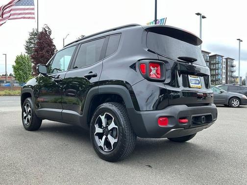 Black Clearcoat 2022 Jeep Renegade Trailhawk