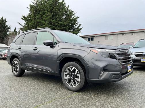 Magnetite Gray Metallic 2026 Subaru Forester Premium