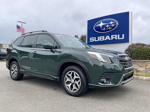 Cascade Green Silica 2023 Subaru Forester Premium