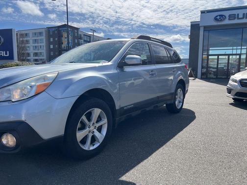 2013 Subaru Outback 3.6R Limited