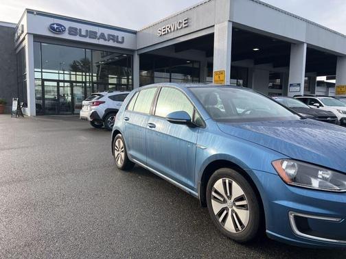 2016 Volkswagen e-Golf SE