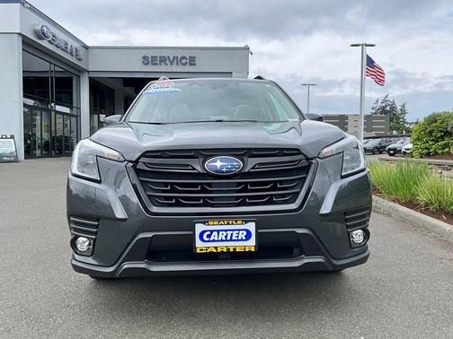 Magnetite Gray Metallic 2024 Subaru Forester Limited