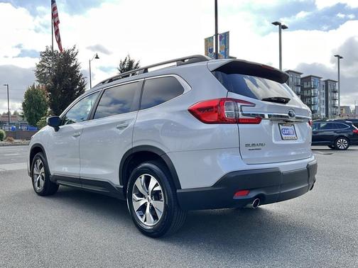 2024 Subaru Ascent Premium 7-Passenger
