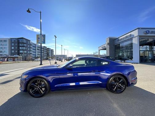 2016 Ford Mustang EcoBoost Premium