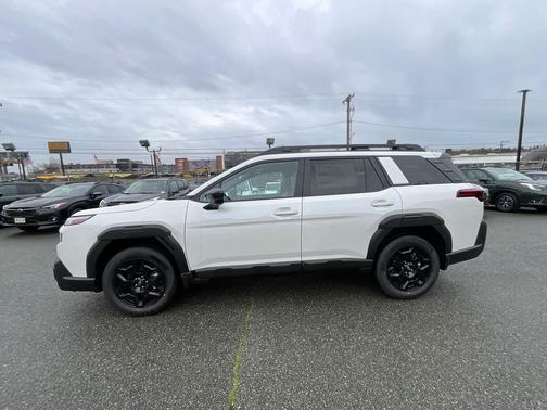 Crystal White Pearl 2026 Subaru Outback Limited