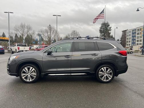 2022 Subaru Ascent Limited 8-Passenger