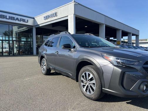 Magnetite Gray Metallic 2025 Subaru Outback Premium