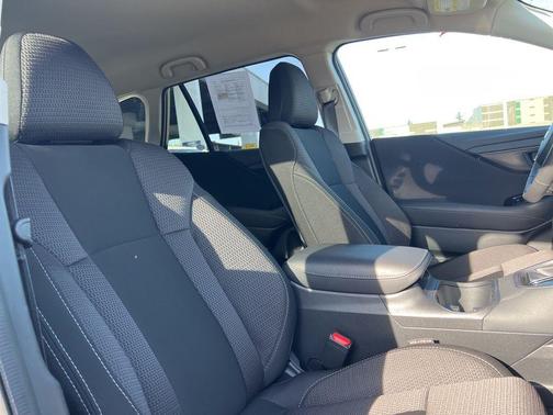 Magnetite Gray Metallic 2025 Subaru Outback Premium