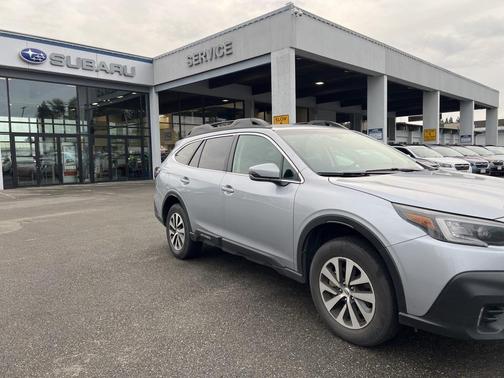 2022 Subaru Outback Premium