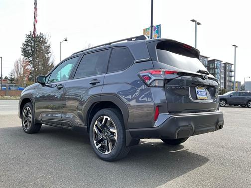 Magnetite Gray Metallic 2026 Subaru Forester Hybrid Limited