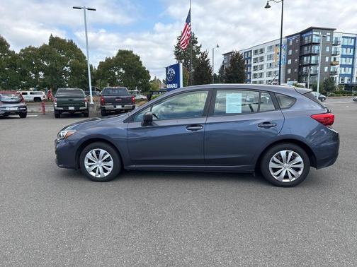 2017 Subaru Impreza 2.0i