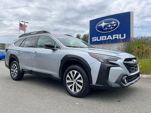 Ice Silver Metallic 2025 Subaru Outback Premium