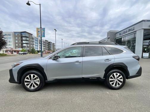 Ice Silver Metallic 2025 Subaru Outback Premium