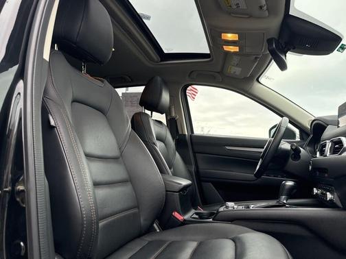 2023 Mazda CX-5 2.5 S Preferred Package