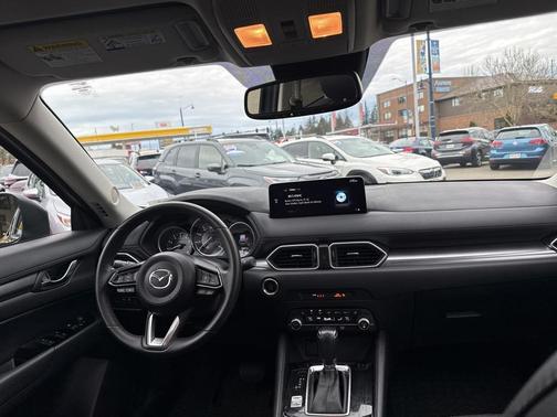 2023 Mazda CX-5 2.5 S Preferred Package