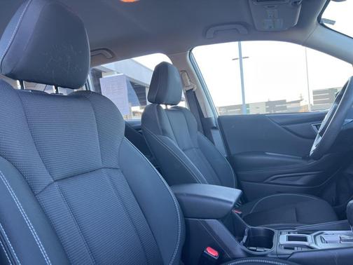 2019 Subaru Forester Base